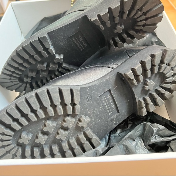 & Other Stories | Lace-up Leather Boots - Picture 5 of 12